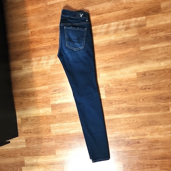 American Eagle - Picture 2 of 3